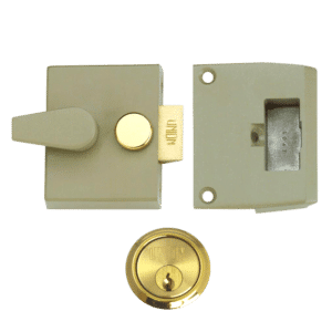 UNION 1026, 1027 & 1028 Non-Deadlocking Nightlatch - 1027 - 40mm CG Case - PL Cyl Visi