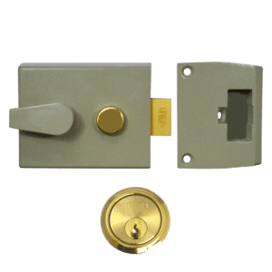 UNION 1026, 1027 & 1028 Non-Deadlocking Nightlatch - 1028 - 60mm CG Case - PL Cyl Visi