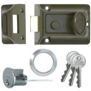 ERA 135 Non-Deadlocking Nightlatch - 60mm Green & SC Cyl Boxed